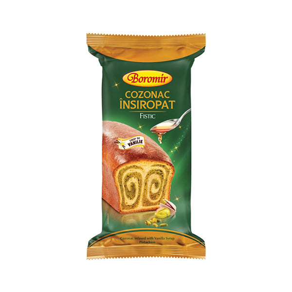 Cozonac insiropat cu sirop de vanilie, crema fistic